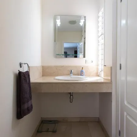 Villa Classic Villa: Luxe, Private Pool & Prime Location Adeje